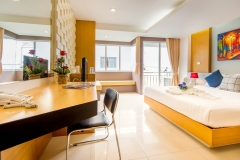 216207_17060419470053458843